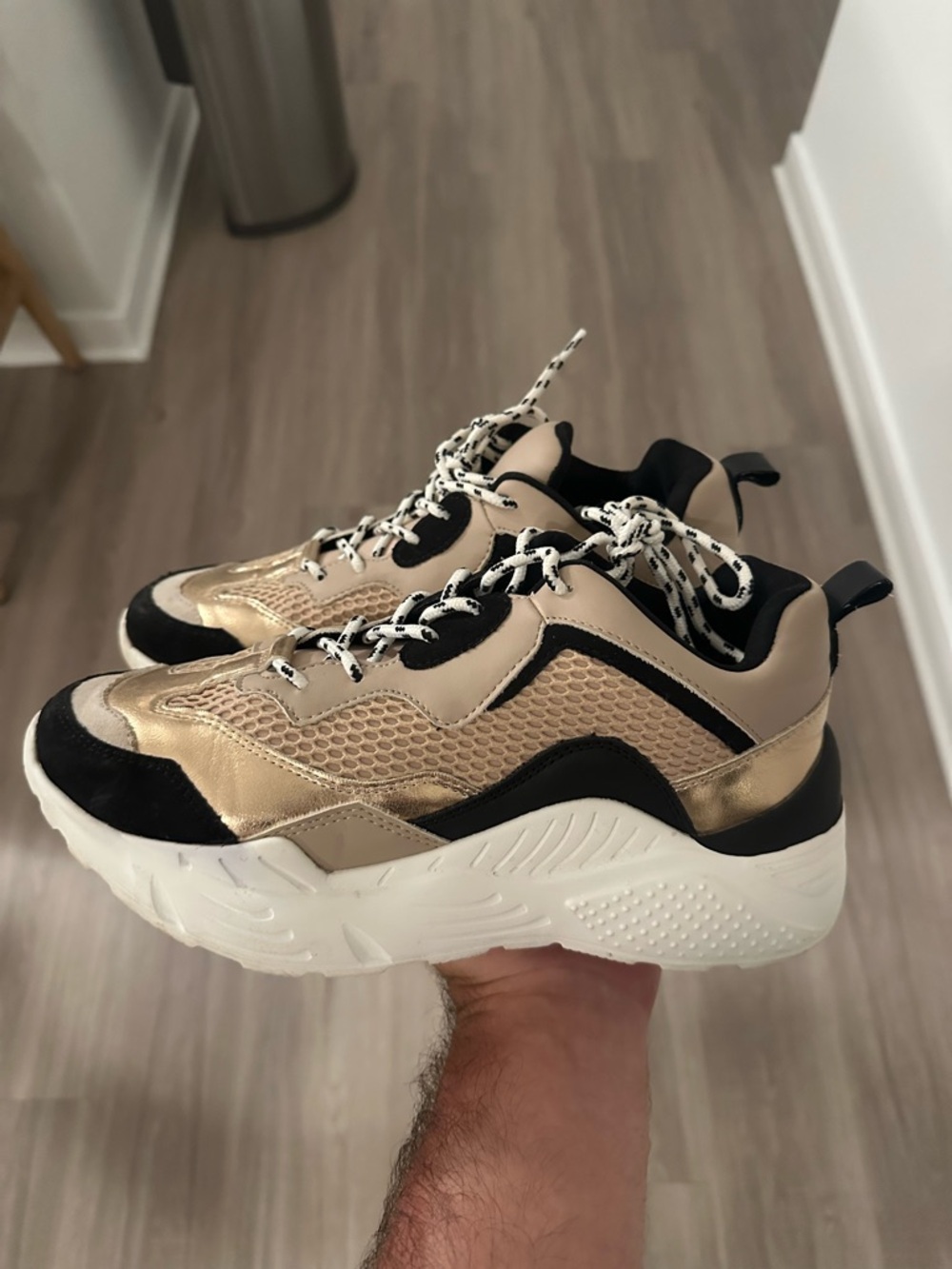 Steve Madden Gold Black Chunky Sneaker